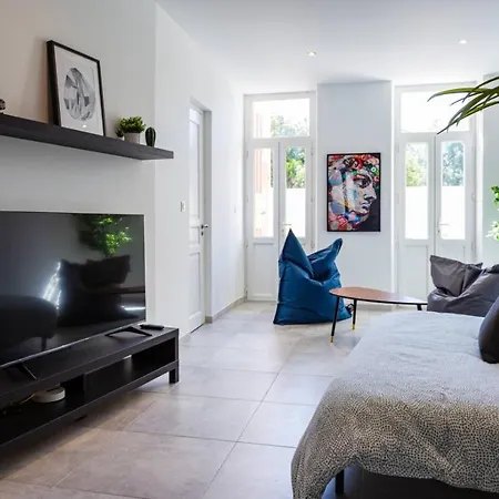 Maxbnb - Climatise - Grand Studio 37M2 & Terrasse 30M2 - Est Toulon Exterior foto