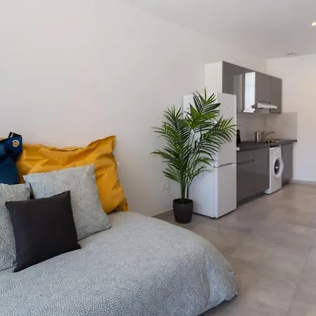 Maxbnb - Climatise - Grand Studio 37M2 & Terrasse 30M2 - Est Toulon Exterior foto