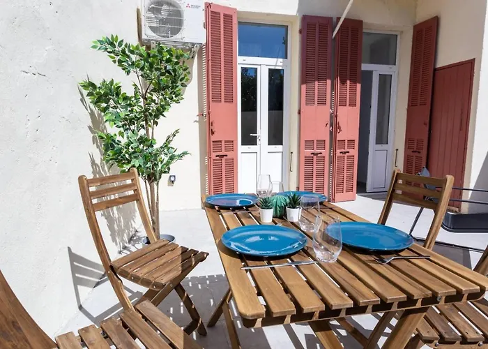 Maxbnb - Climatise - Grand Studio 37M2 & Terrasse 30M2 - Est
